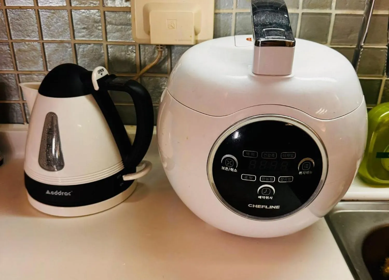 Cozy Flat Incheon Airport Apartment 0*,  South Korea